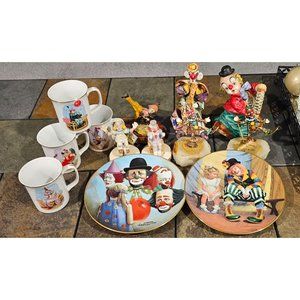 Vintage Clown Lot: Figurines, Plates, Cups
